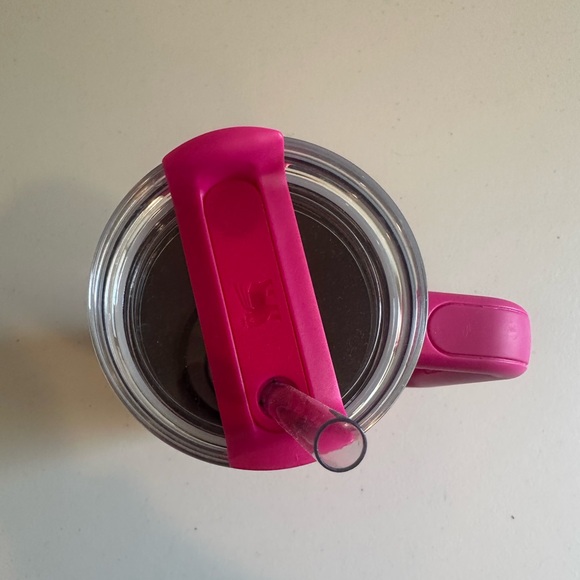 Stanley 30 oz. Quencher H2.0 FlowState Tumbler “Camelia” - Picture 3 of 3